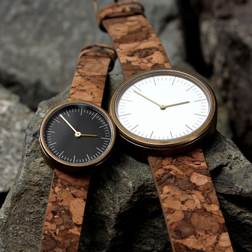 シンプルデザインでおしゃれな腕時計「CONNIE SimpleWatch 26mm」