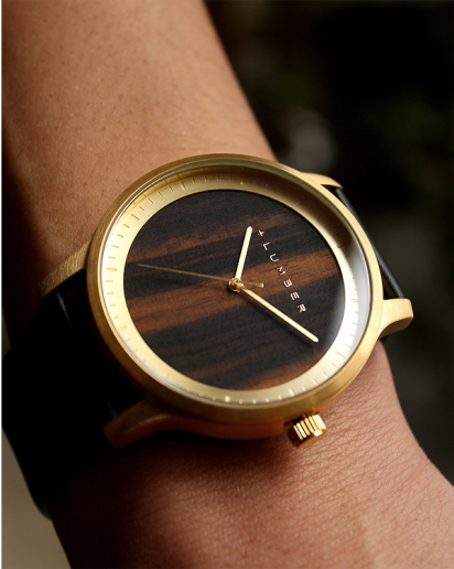 【セール!】文字盤に本木目を使用した大きくて見やすい腕時計 WATCH 5500