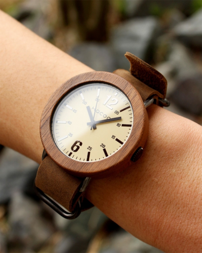 【Pick up!】無垢の天然木をおしゃれに組み込んだ腕時計「Wooden Watch NATO STYLE」